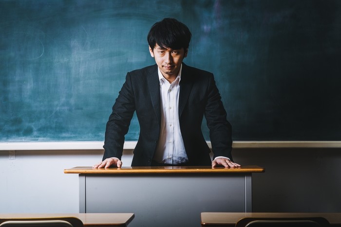 自分に厳しい人の特徴と性格・自分に厳しいことを表す熟語や言葉