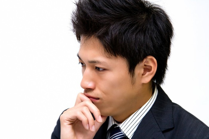 【男女別】交友関係が広く浅くの人と深く狭くの人どちらがモテる
