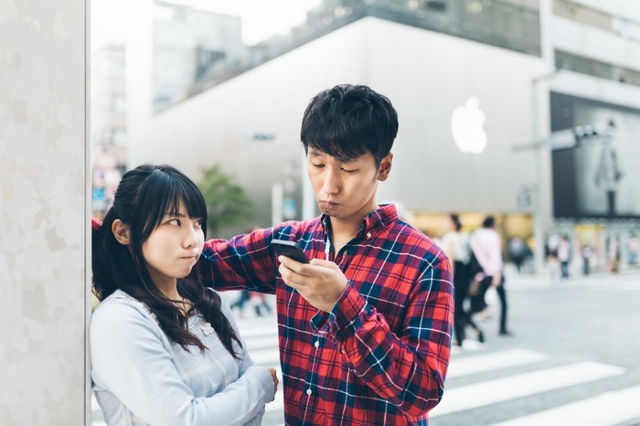 ツインレイ男性が嘘つきな理由とは？見抜いた時の対処法・偽物の見抜き方を解説