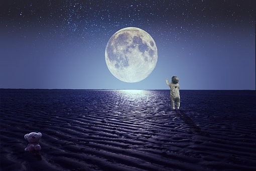 2021年にあったスーパーフラワーブラッドムーンとは？スピリチュアル的な意味